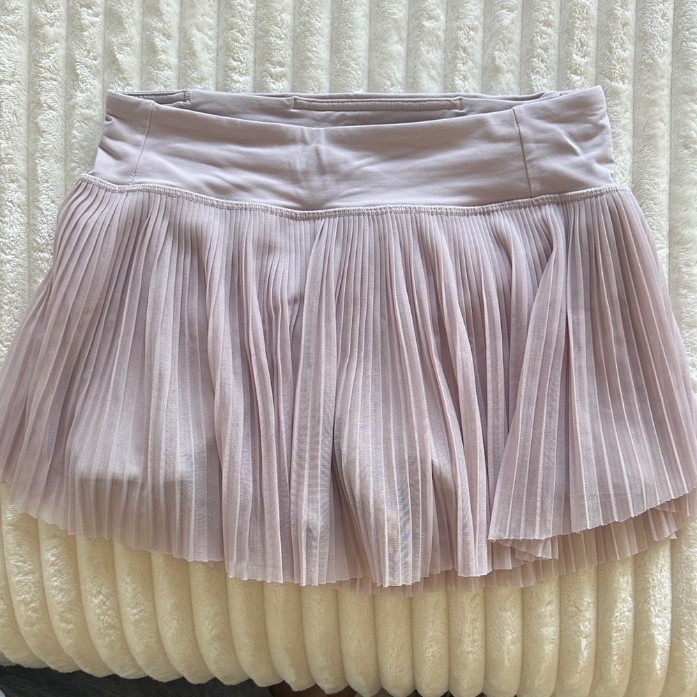 Lululemon Athletica Light Pink Pleated Mini Skirt